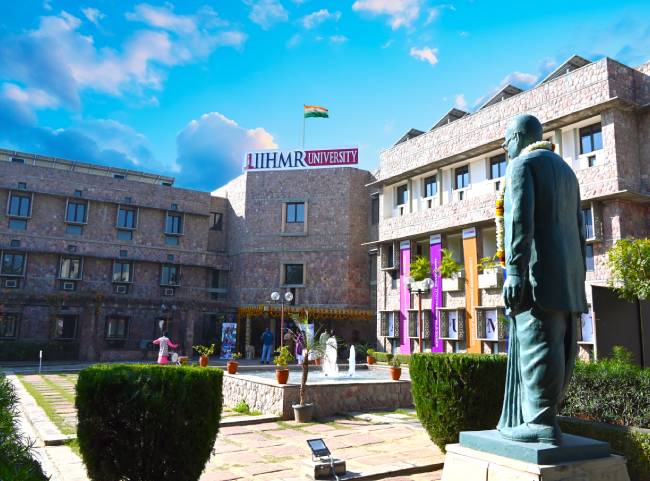 IIHMR University